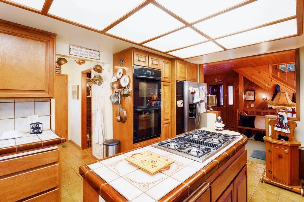 Lakeview 3-Story Winter Home Crestline Eksteriør bilde